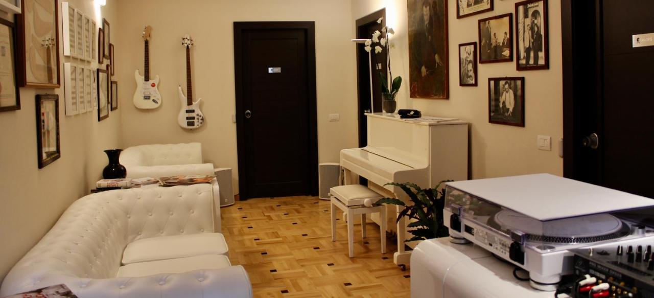 Atelier Musicale Suites Рим Экстерьер фото